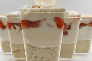 Grand Marnier Strawberry Cheesecake Cups